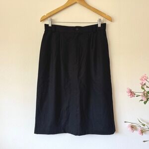 L.L. Bean 100% Wool Skirt Women's Size 12 Black Midi Made in USA Vintage Career